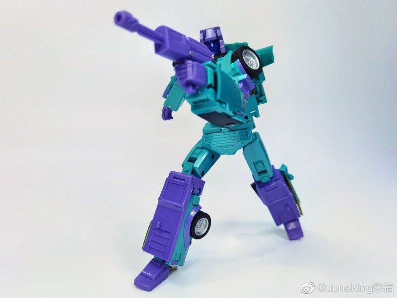 DX9 Toys G2 Montana Images Of Unofficial G2 Breakdown Repaint  (1 of 6)